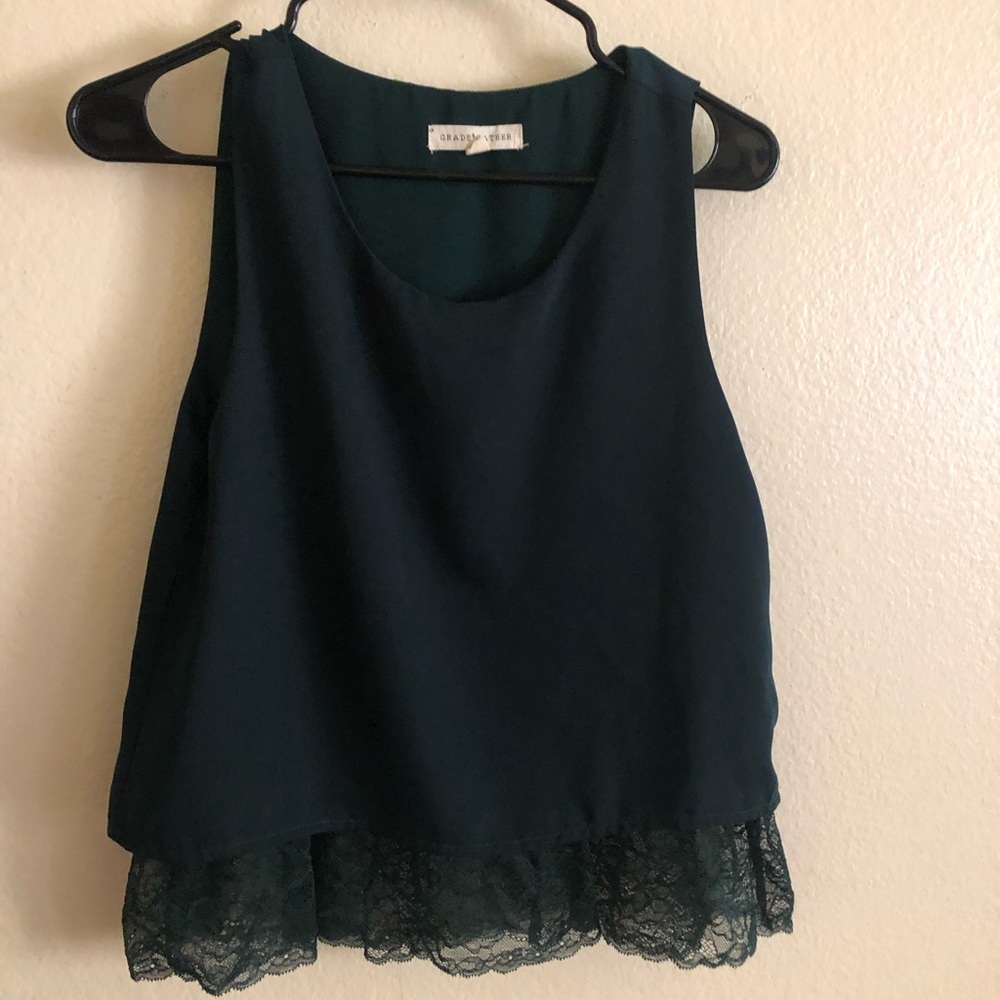 EMERALD SLEEVELESS BLOUSE